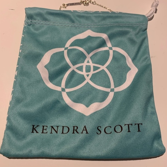Kendra Scott rock necklace - Picture 5 of 5